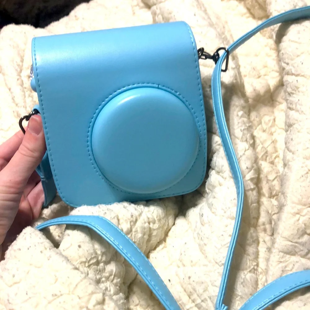 INSTAX FUJIFILM POLAROID CAMERA!!!!